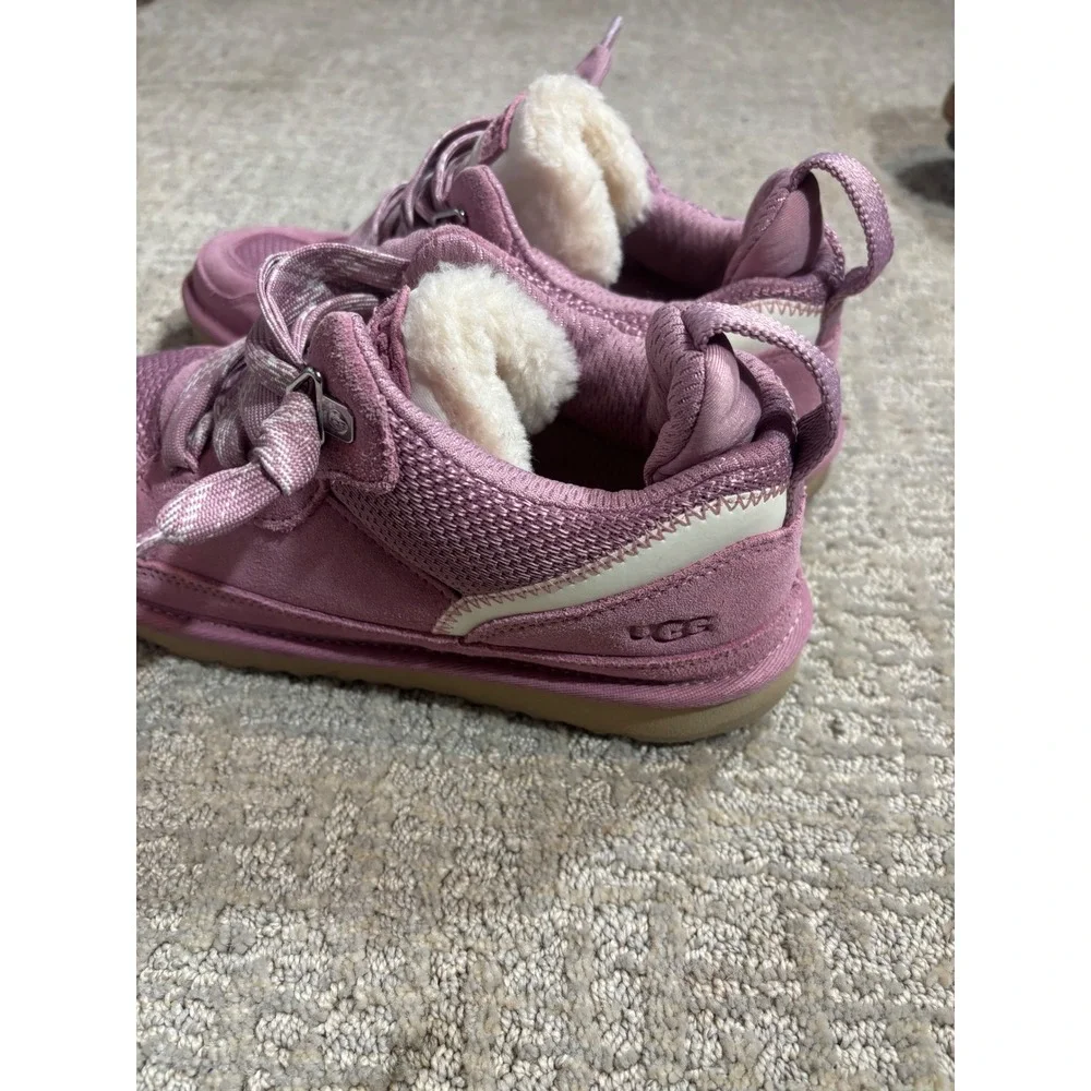 UGG Kids‎ Pink Fur Lined Fashion Sneakers Shoes Size 6